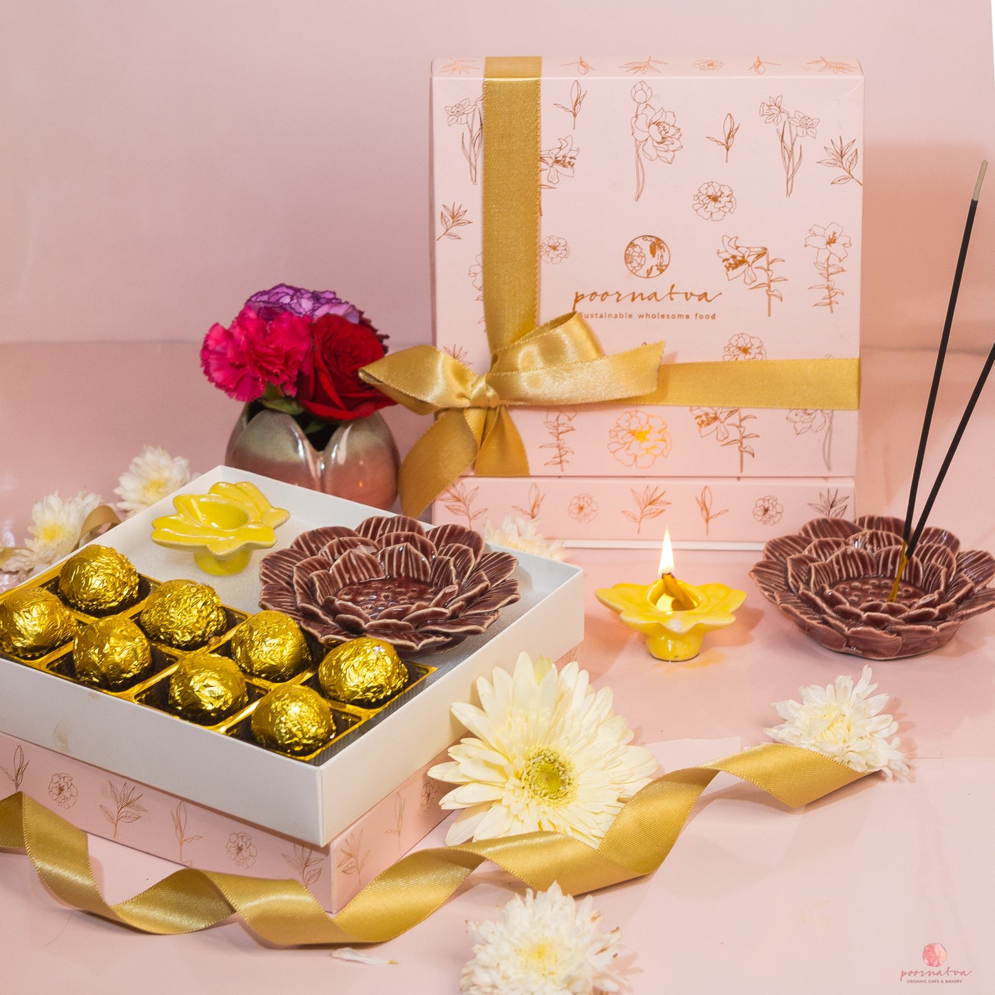 Lotus Gift Box