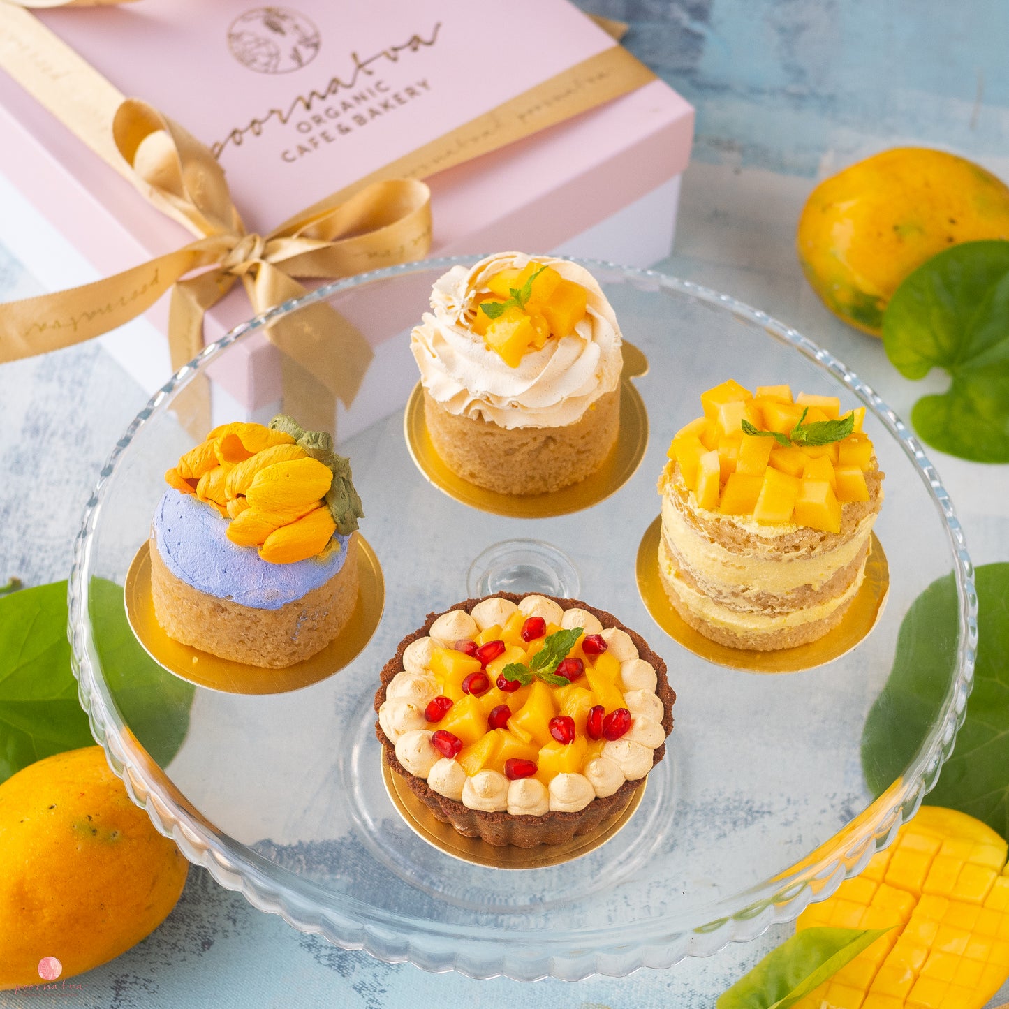 Summer Love Assorted Dessert Box (Mother's Day Special)