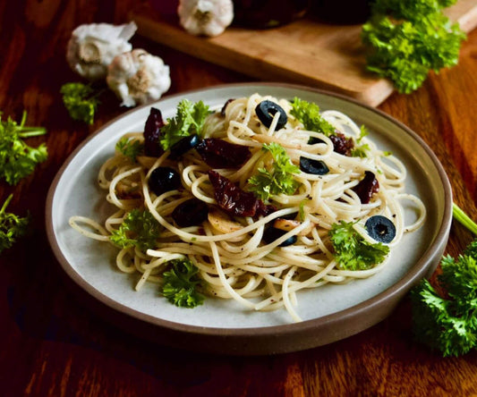 SPAGHETTI AGLIO E OLIO