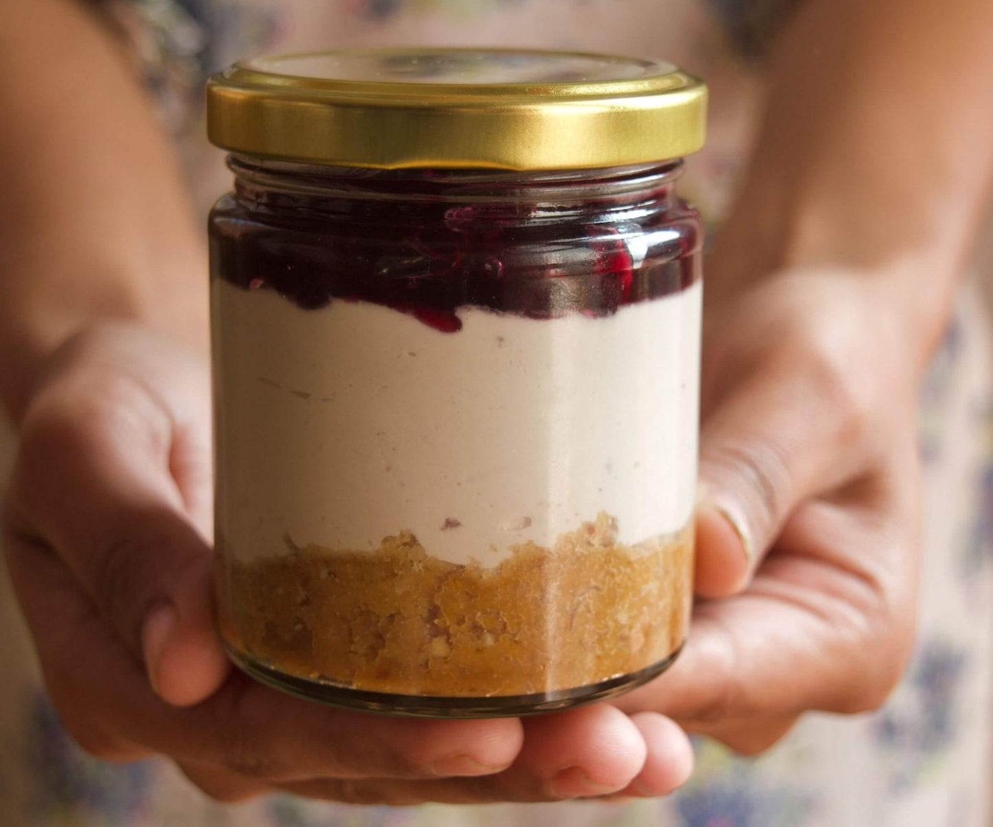 CLASSIC BLUEBERRY CHEESECAKE JAR