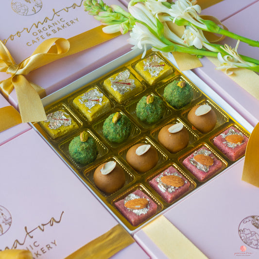 Naivedya Assorted Mithai Box
